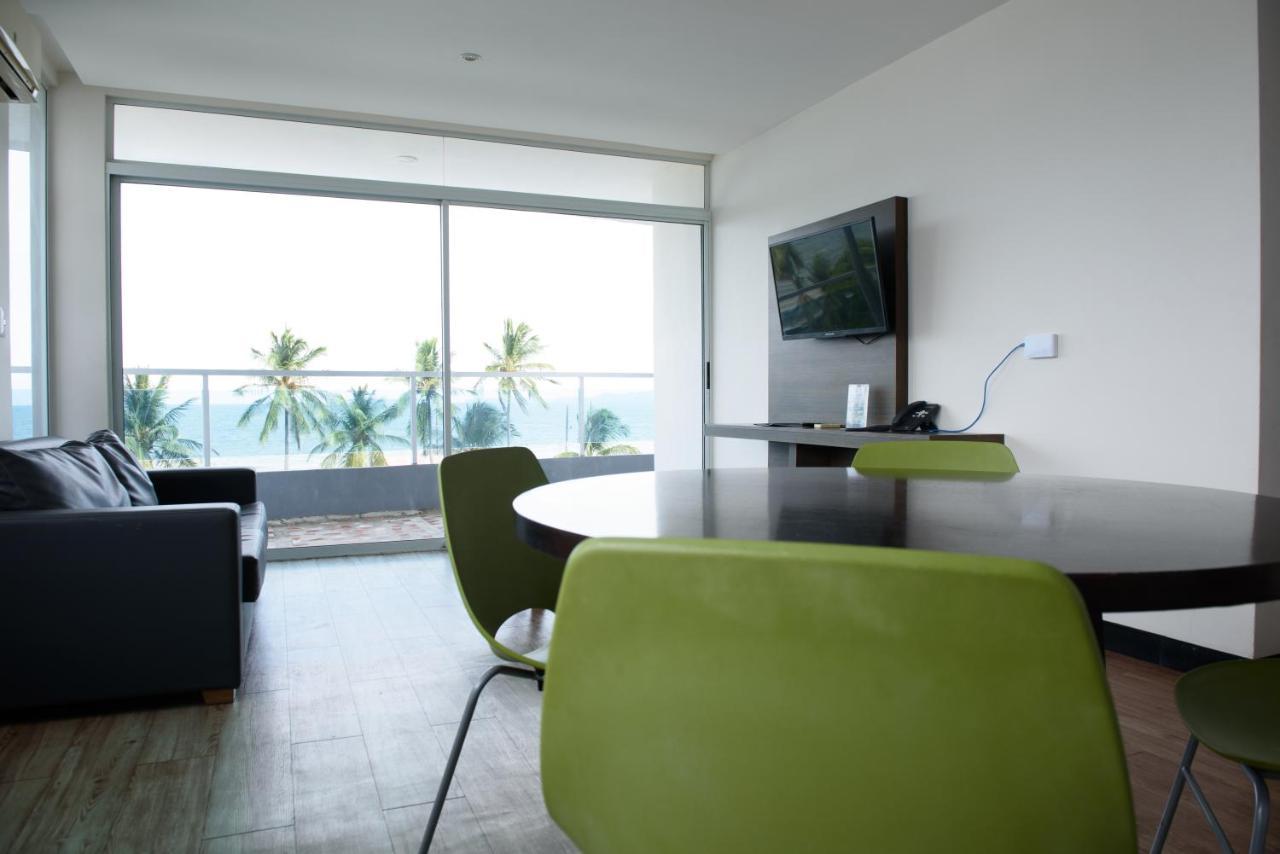 Puerto Azul Hotel 푼타레나스 외부 사진