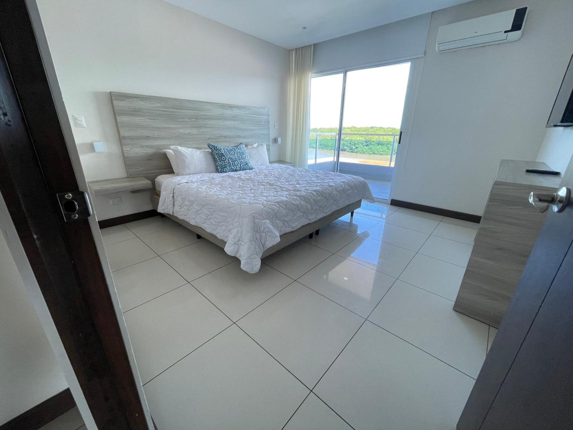 Puerto Azul Hotel 푼타레나스 외부 사진